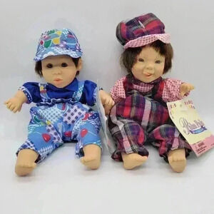 Vintage Lot of Two Palm Pals Bean Bag Kid Boy and Girl Pink Blue Outfit With Tag